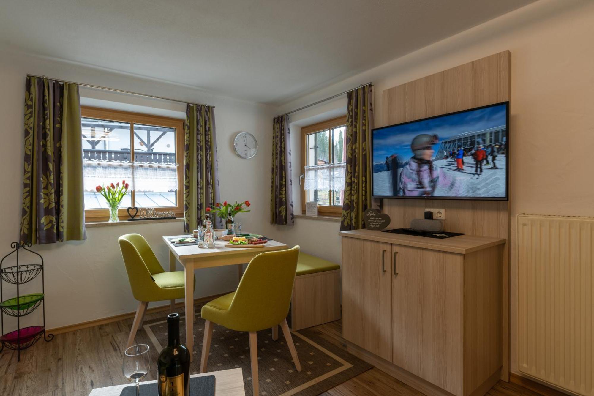 Haus Holzeck Apartment Schoenau am Koenigsee